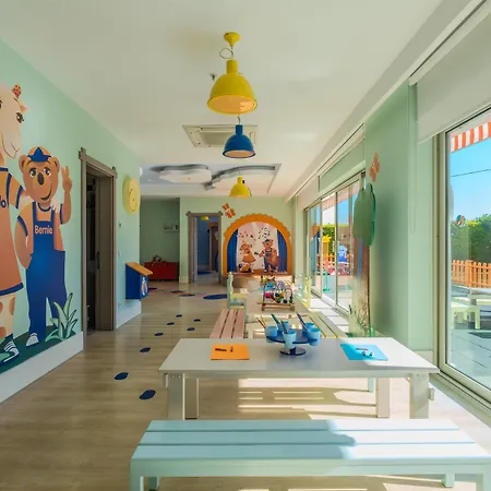 Barut Goia Сиде